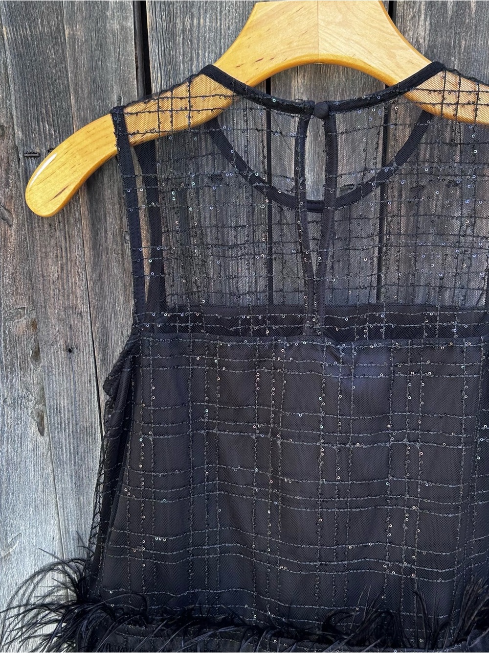 NWT Raisonnel Luxe Feather Trim Sequin Mesh Top Black S - Picture 12 of 16